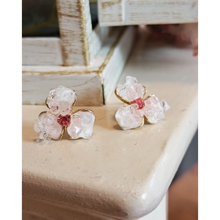 Дамски обици