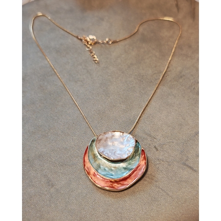 Колие с медальон