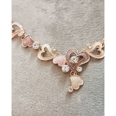 Дамска колиета