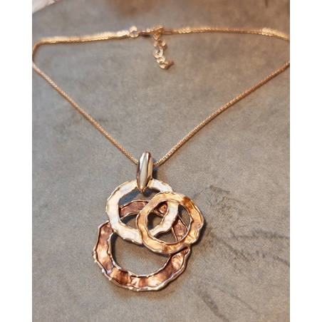 Колие с медальон