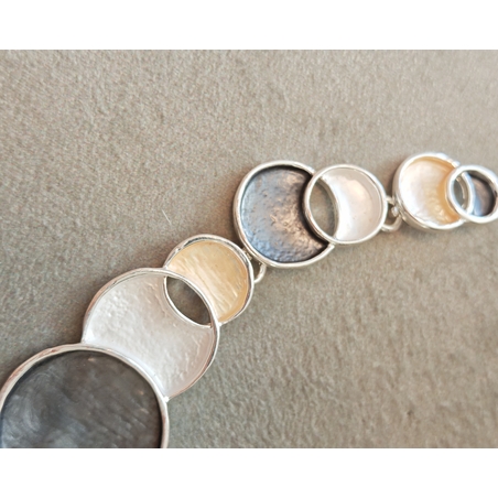 Дамско колие