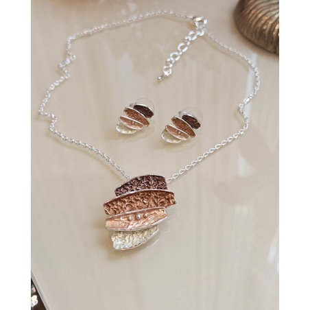 Дамско колие