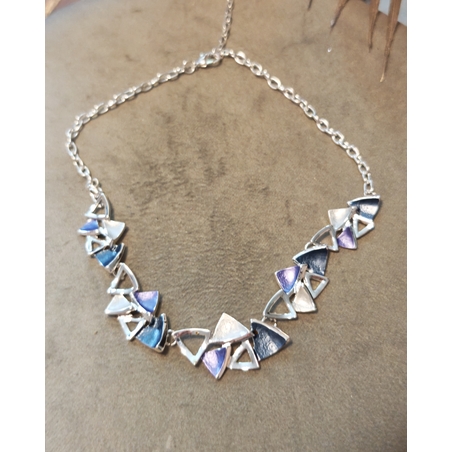 Дамско колие