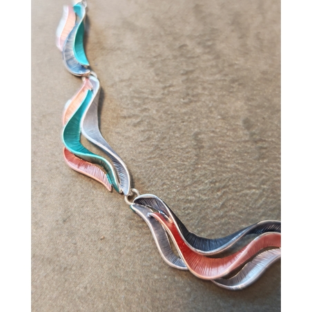 Дамско колие