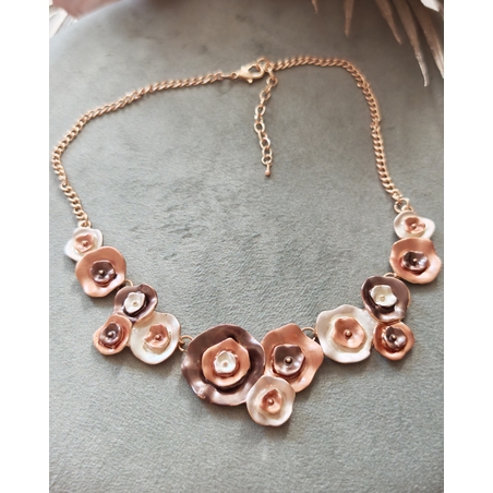 Дамска колиета