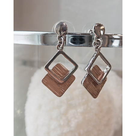 Дамски обици