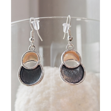 Дамски обици