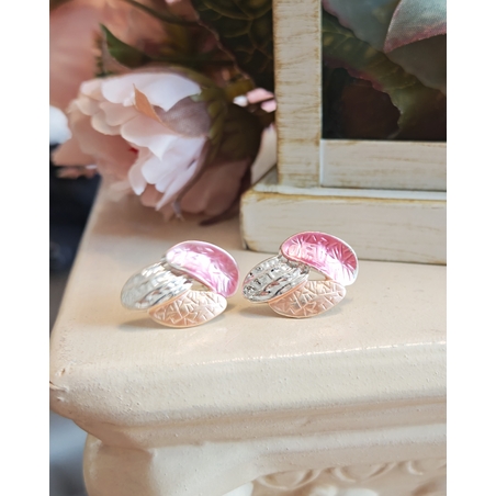 Дамски обици