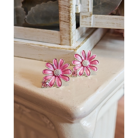 Дамски обици