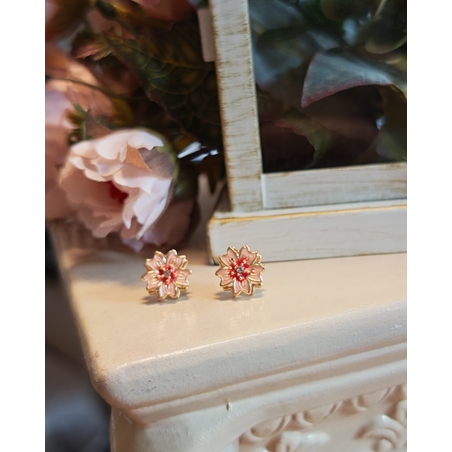 Дамски обици