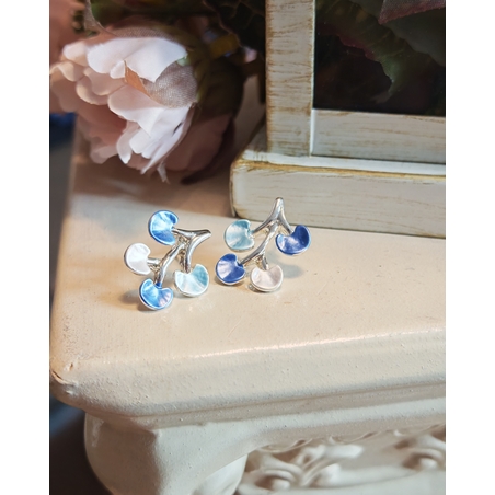 Дамски обици