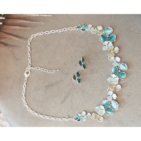 Дамски комплект