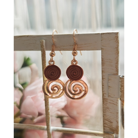 Дамска обици