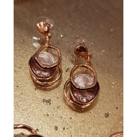 Дамски обици