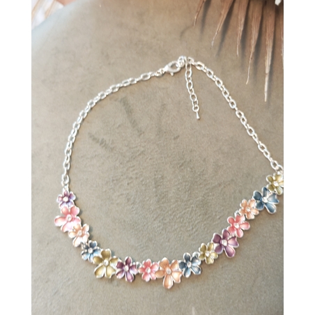 Дамско колие