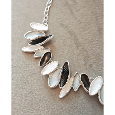 Дамско колие