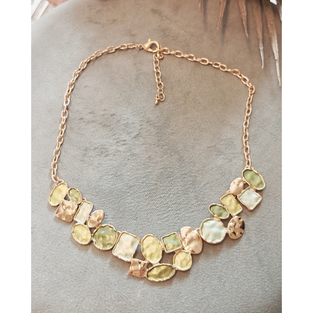 Дамска колиета