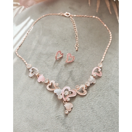 Дамски комплекти