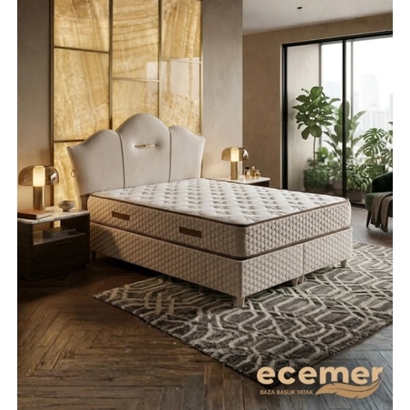 Тапицирано легло VIOLIN