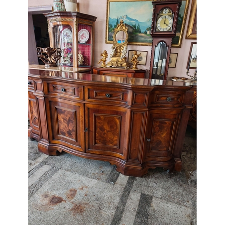 Италиански комод масив