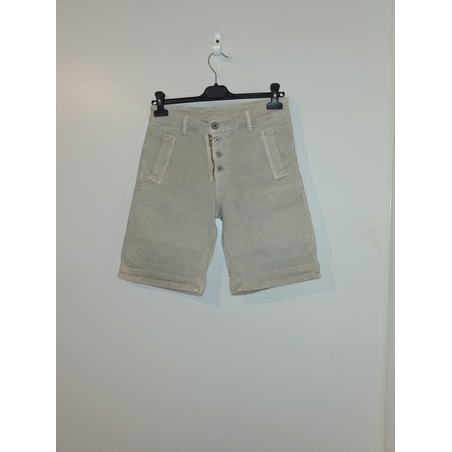 Къси панталони 2627