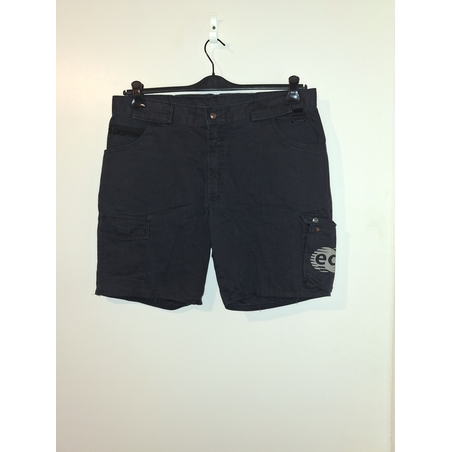 Къси панталони 2596