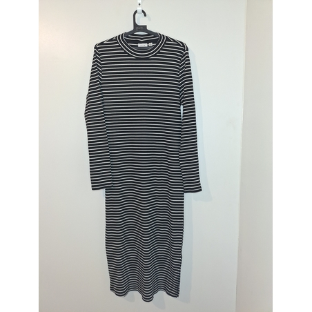 Рокля Vila 1034