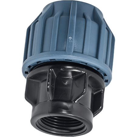 ПЕ Женски нипел ф20-1/2