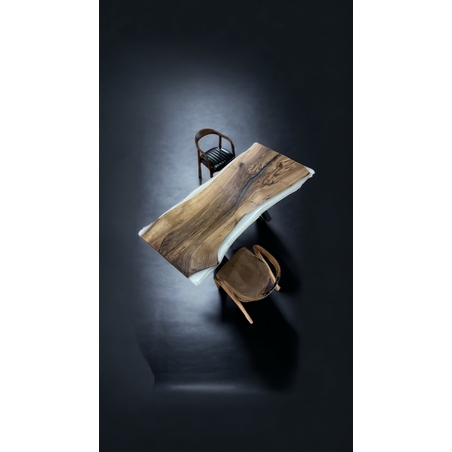 ✔ ръчно изработена епоксидна маса „Бяла Перла“ от орехово дърво