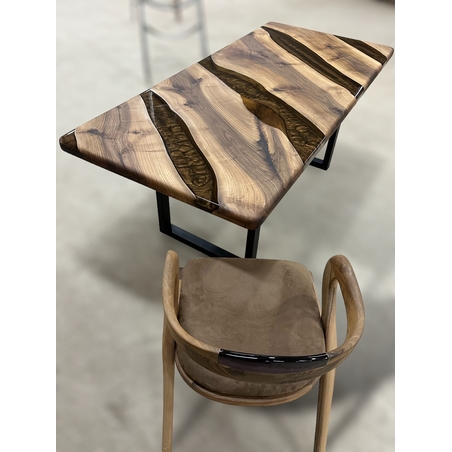 епоксидна маса от орех с кръстосана шарка