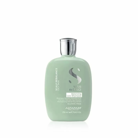 Балансиращ шампоан за мазен скалп Alfaparf Milano Semi Di Lino Scalp Rebalance Shampoo от lanastyle.eu