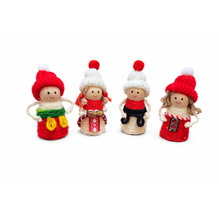 Дървени кукли