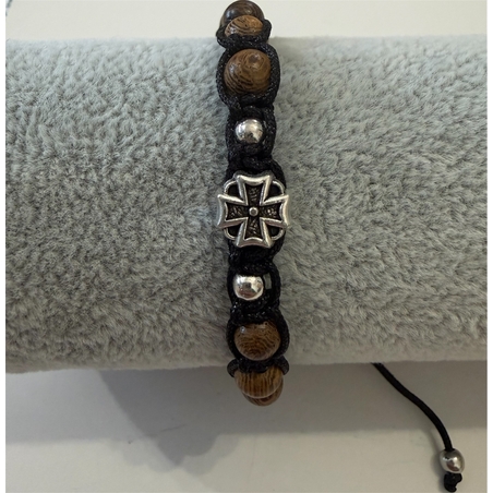 Плетена гривна с метален кръст и дървени мъниста