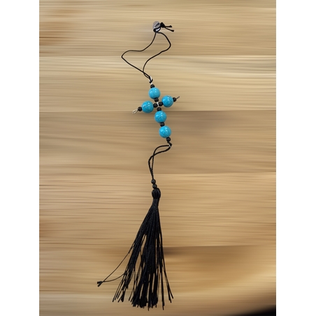 Ръчно изработен кръст от тюркоазени мъниста