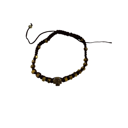 Плетена гривна със златисти елементи и кръст