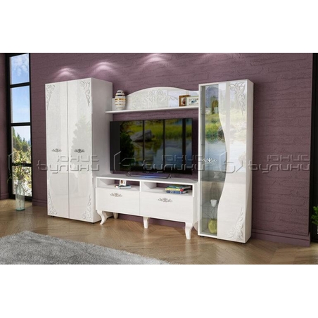 Секция Изабела/ бели орнаменти