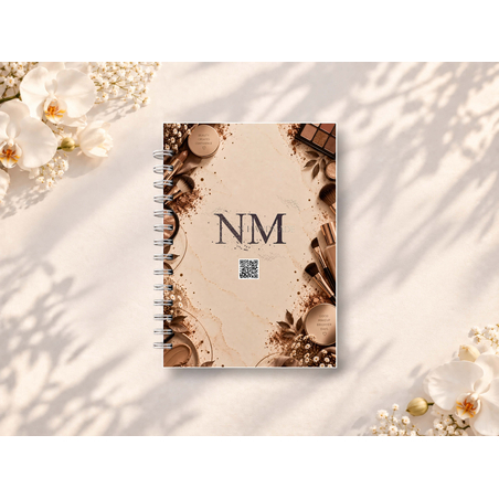 Корица на NMhandmade седмичен график 1 за гримьори, колекция COCOA 2027, със спирално подвързване, представена върху светъл фон с декоративни цветя.