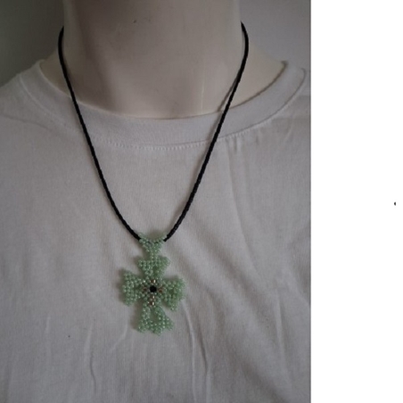 Pandantiv cruciulita 10