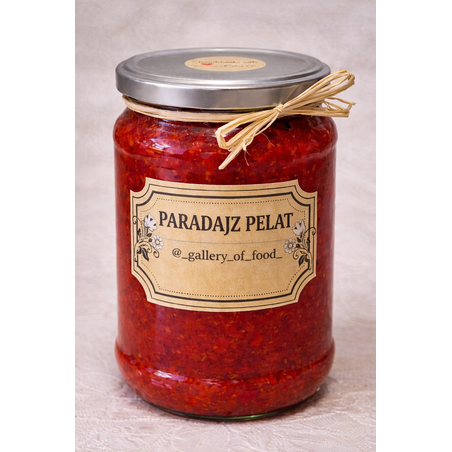 Paradajz pelat sa bosiljkom i belim lukom