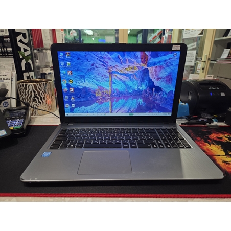 Asus X540S 15.6/Celeron N3050 1.6GHz/4GB DDR3/120GB SSD