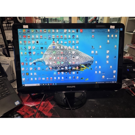 Philips 222EL 22/FHD 1920x1080/VGA/Kablovi
