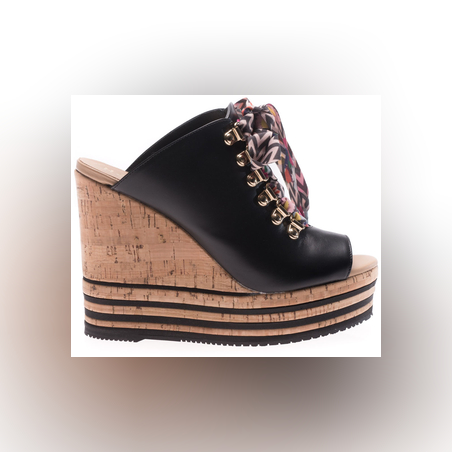 ДАМСКИ САНДАЛ HOGAN