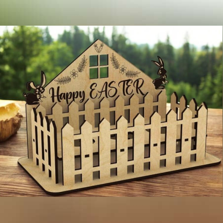 Уникална дървена поставка за 3 яйца – Къщичка с дворче