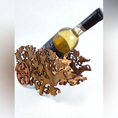 Дървена поставка за бутилка вино „Лозница“