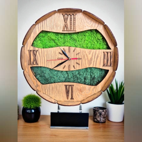 Дървен стенен часовник Green Harmony със скандинавски мъх