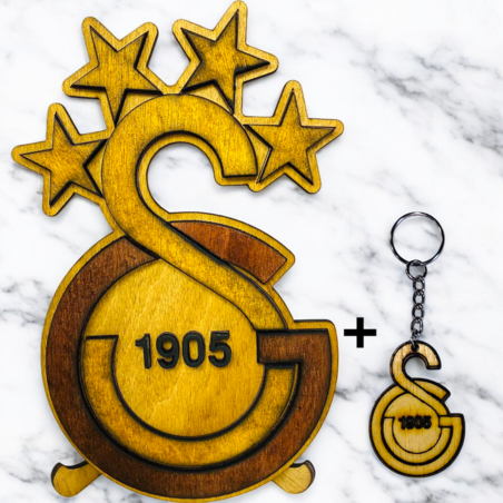 ДЪРВЕН ПОСТЕР СЪС СТОЙКА- ГАЛАТАСАРАЙ