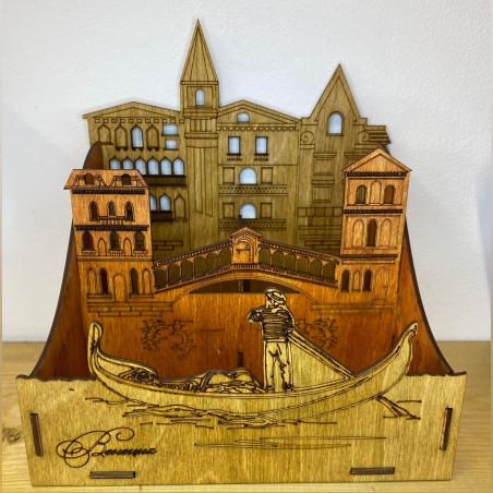 ДЪРВЕН ОРГАНАЙЗЕР ЗА БЮРО-ВЕНЕЦИЯ