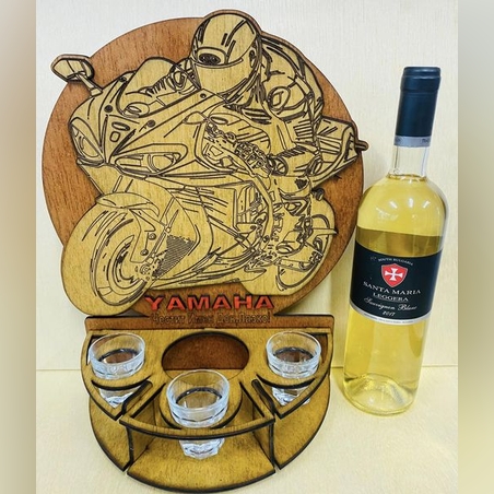 Тематичен мини бар за бутилка алкохол- Мотор YAMAHA