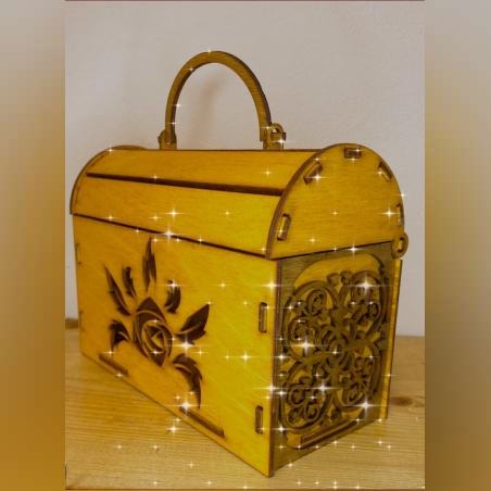 РЪЧНО ИЗРАБОТЕНА КУТИЯ ТИП САНДЪК ЗА БИЖУТА