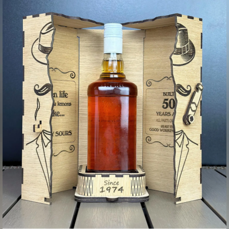 Уникална дървена кутия за алкохол